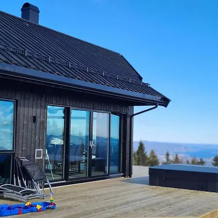 Panoramahytte Pa Med Sauna Og Jakuzzi ,luxus Peisen