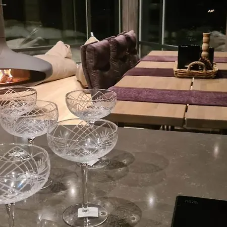 Hébergement de vacances Panoramahytte Pa Med Sauna Og Jakuzzi ,luxus Peisen Lifjell